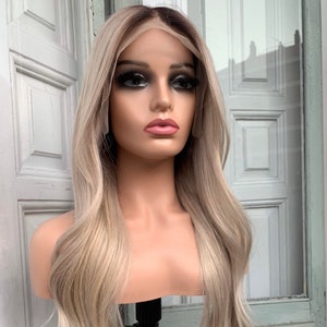 Ash Blonde Natural Human Hair Lace Peluca delantera