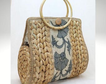 Boho Handtasche aus Wasserhyazinthe & Jute mit Rattangriffen