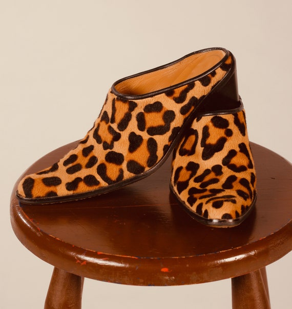 Stuart Weitzman/ Leopard Print Shoes/ Leopard Print Cowboy Mules/ Leopard Print Mules/ Lepard Print Cowboy Boots/ Leopard Print Boots