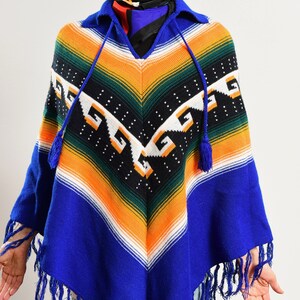 Vintage Poncho/ South American Poncho/ 70's Poncho/ Fringe Poncho/ Ecuador Poncho/ Size S-M image 7