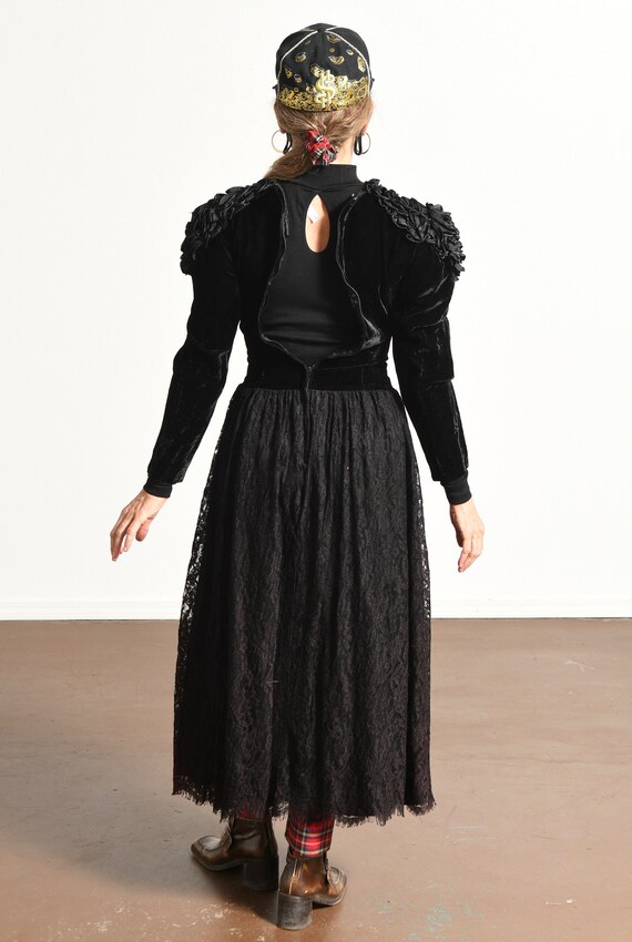 Rare Gunne Sax Black Lace Velvet Dress, 80's Jess… - image 4