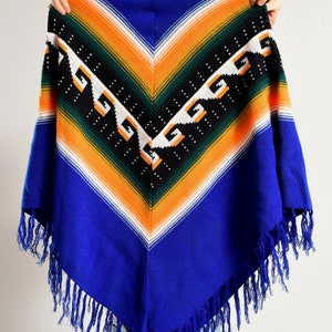 Vintage Poncho/ South American Poncho/ 70's Poncho/ Fringe Poncho/ Ecuador Poncho/ Size S-M image 9