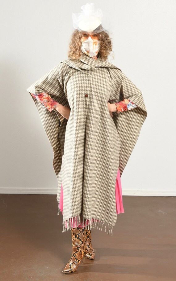 Houndstooth Wool Cape/ Houndstooth Cape/ Wool Fri… - image 2