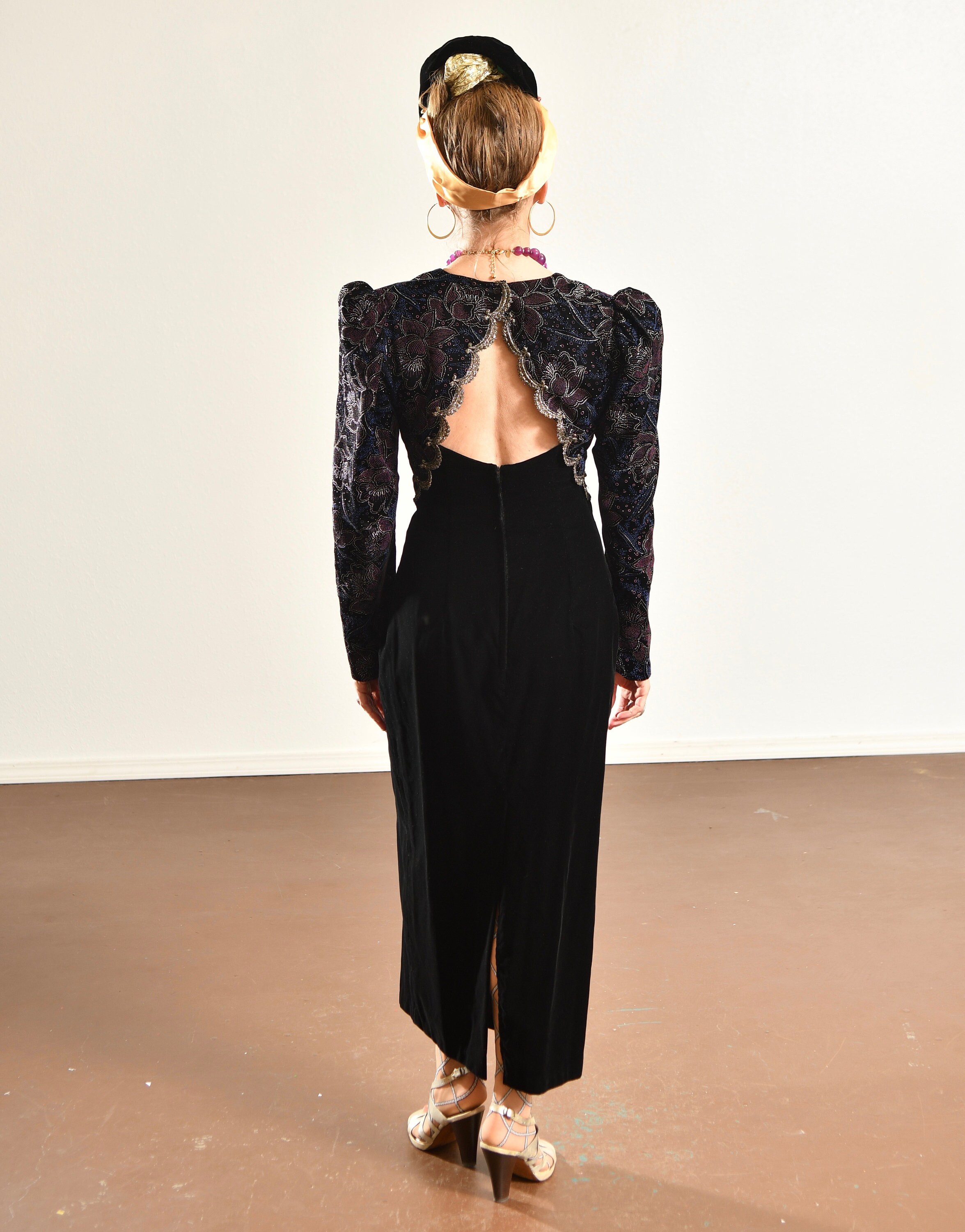 scott mcclintock black velvet dress