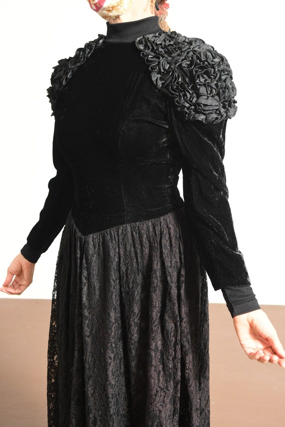 Rare Gunne Sax Black Lace Velvet Dress, 80's Jess… - image 7