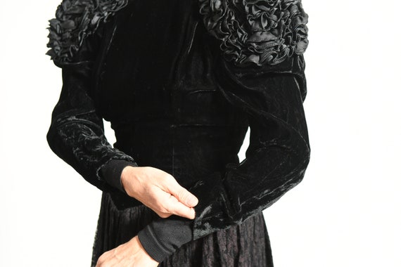 Rare Gunne Sax Black Lace Velvet Dress, 80's Jess… - image 8