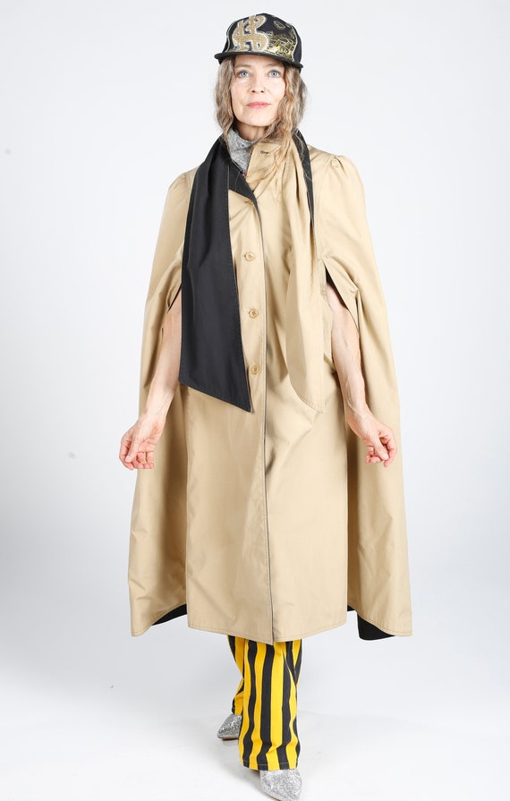 Reversible Trench Coat Cape Attached Scarf, Puff … - image 5