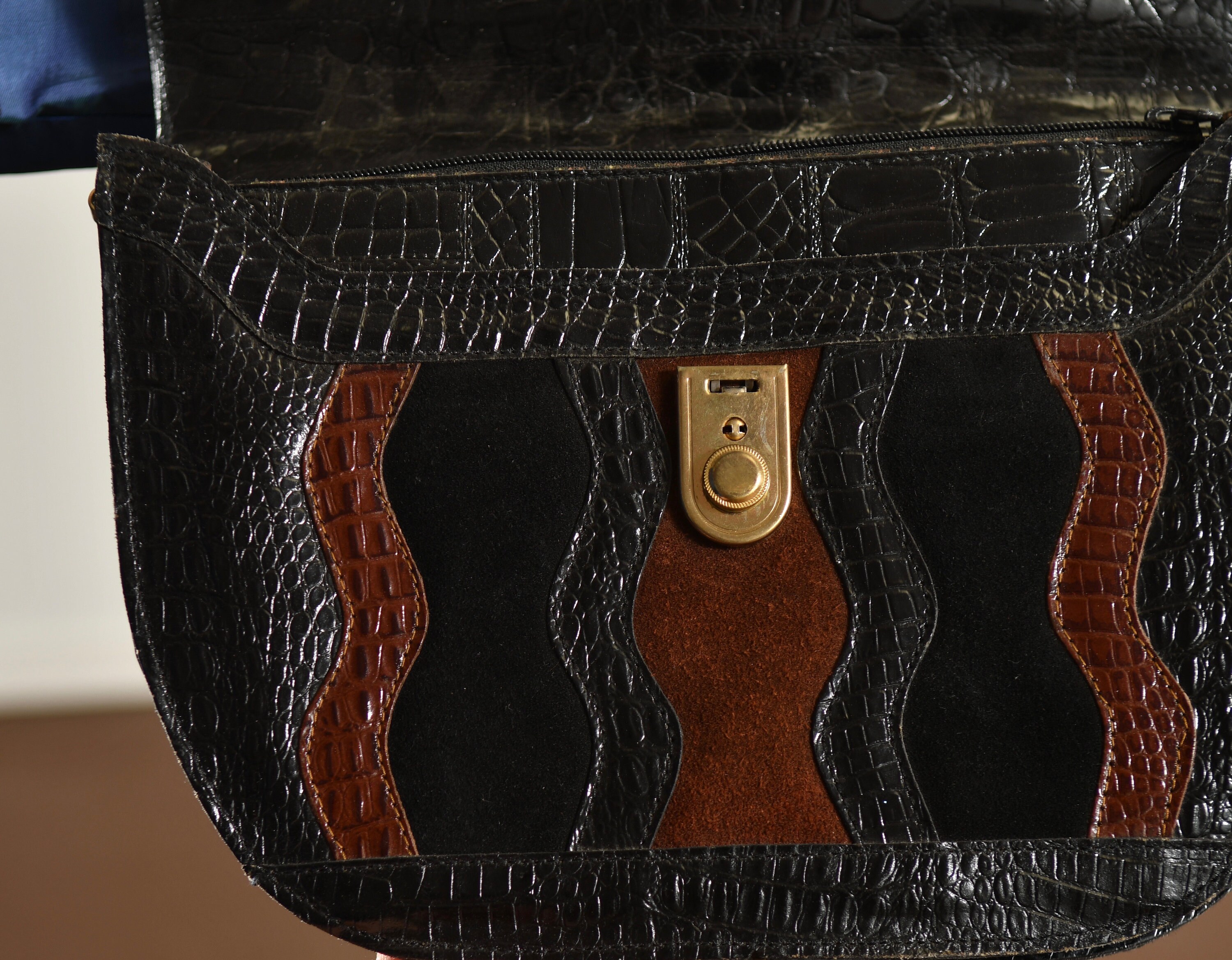 Vintage Crocodile Handbag/ Vintage Suede Purse/ Vintage | Etsy