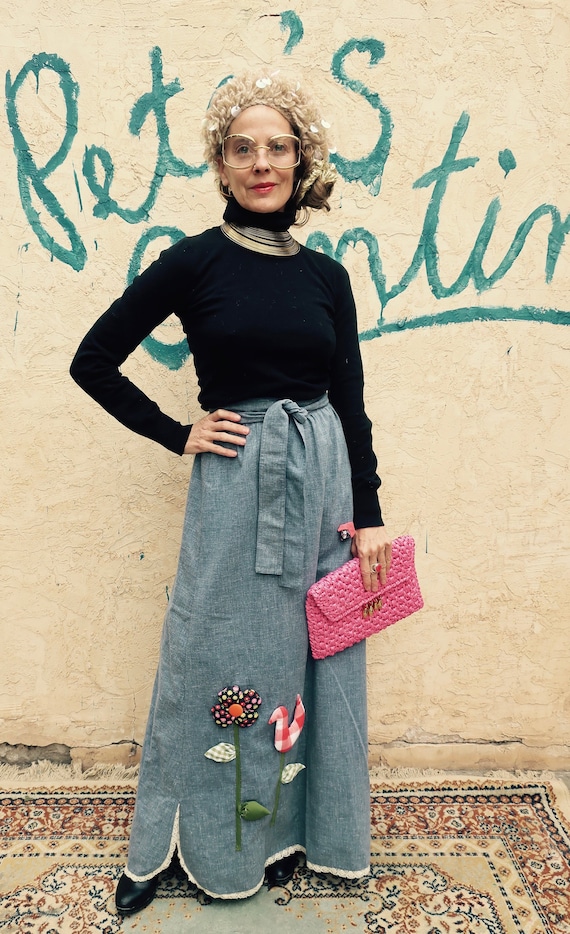 70's Denim Wrap Skirt/ Vintage Wrap Skirt/ 3d Stuf