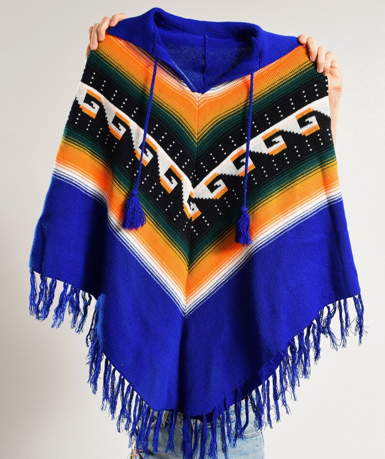 Vintage Poncho/ South American Poncho/ 70's Poncho/ Fringe Poncho/ Ecuador Poncho/ Size S-M image 10