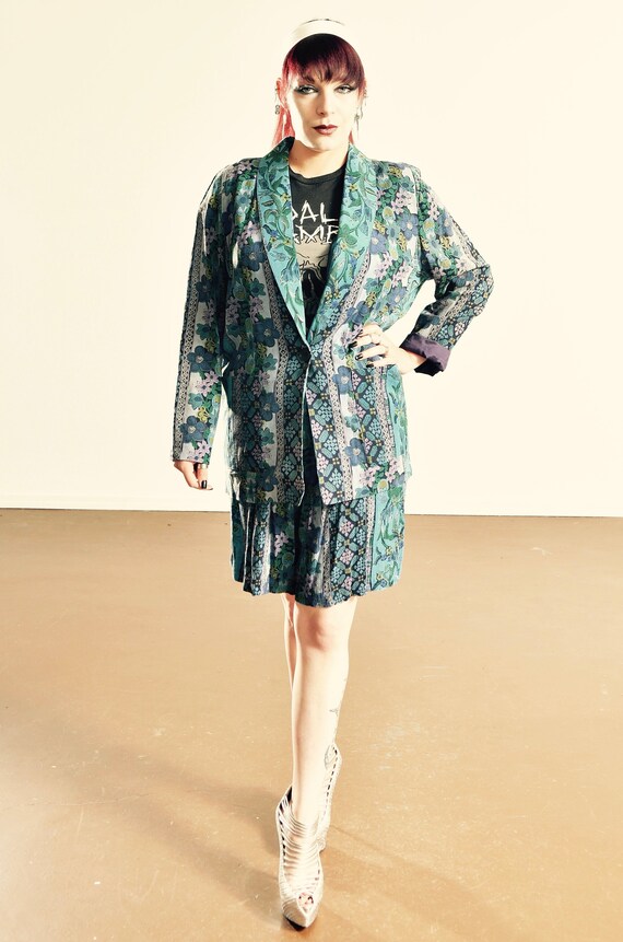 80's Two Piece Suit/ 80's Summer Shorts & Blazer/