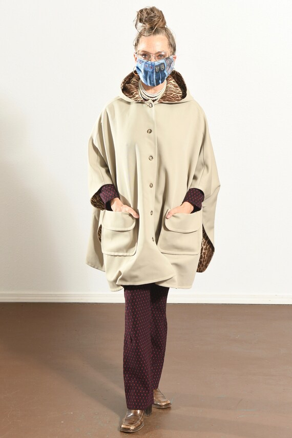 Cape/ Cape Coat/ Cape With Hood/ Hooded Cape/ Leo… - image 2