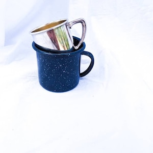 Copo Vintage - Copo Vintage Esmaltado Azul e Banhado a Prata