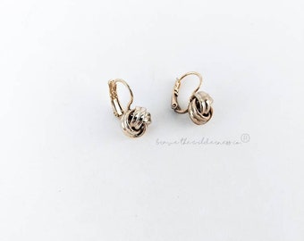 Knots - Vintage Earrings
