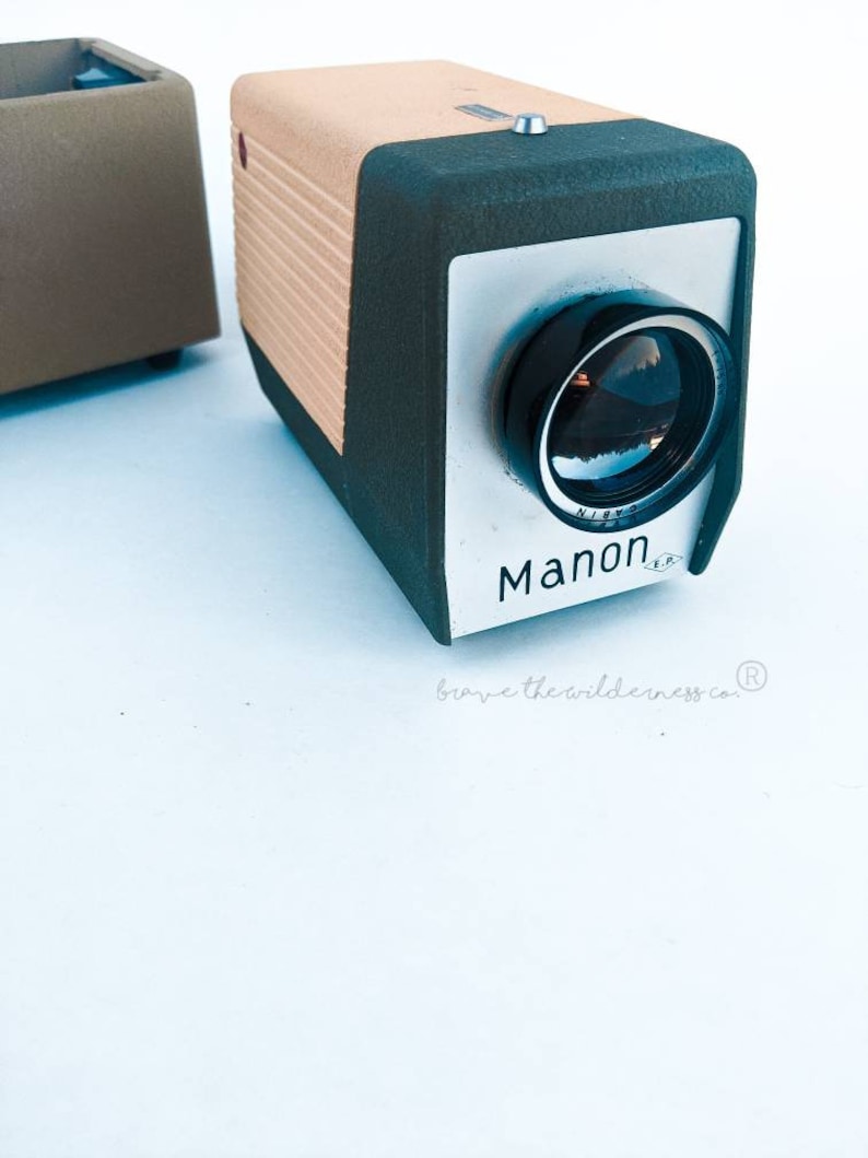 Slide Projector Vintage Manon Cabin Slide Projector Kit With Slides Etsy