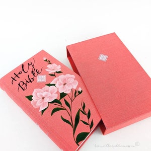 Floral- Peach Hand Painted Bible and Case CSV Version