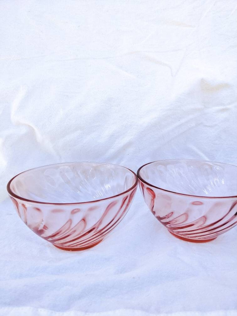 Lot De 3 Plats Vintage Arcoroc Rosaline – Verre Rose, Saladiers