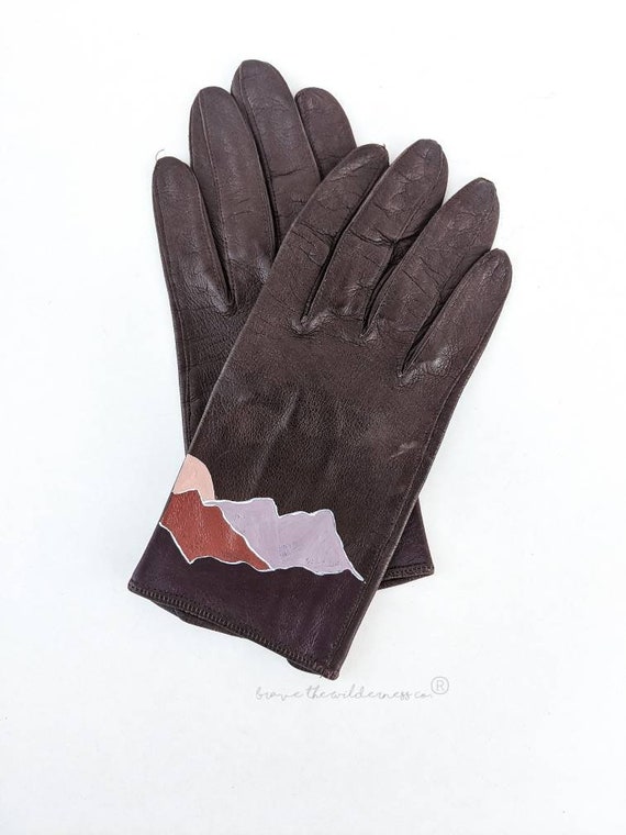 Mountains - Hand Painted Vintage Long Gloves Size… - image 2