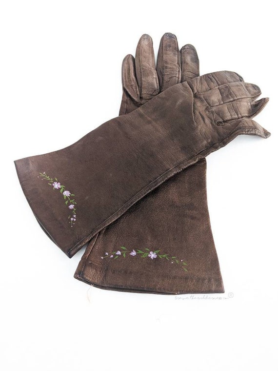 Lilac - Hand Painted Vintage Long Gloves Size 7.5 - image 1