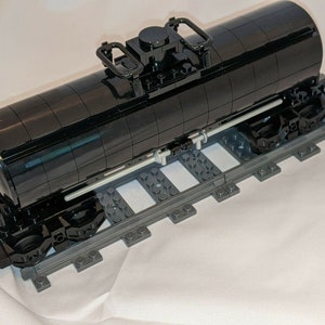 INSTRUCTIONS to build a Custom LEGO Tanker Car for LEGO City Trains