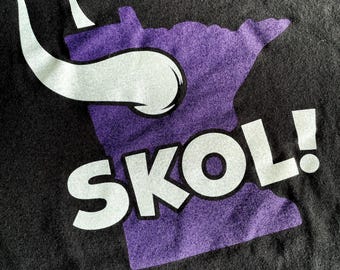 T-Shirt - Minnesota Football Skol Vikings!