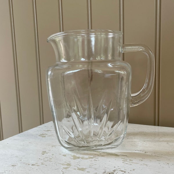 Large Federal Glass Starburst pattern pitcher