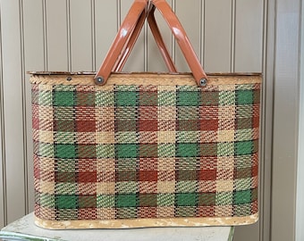 Plaid large picnic basket Vintage picnic basket with stand