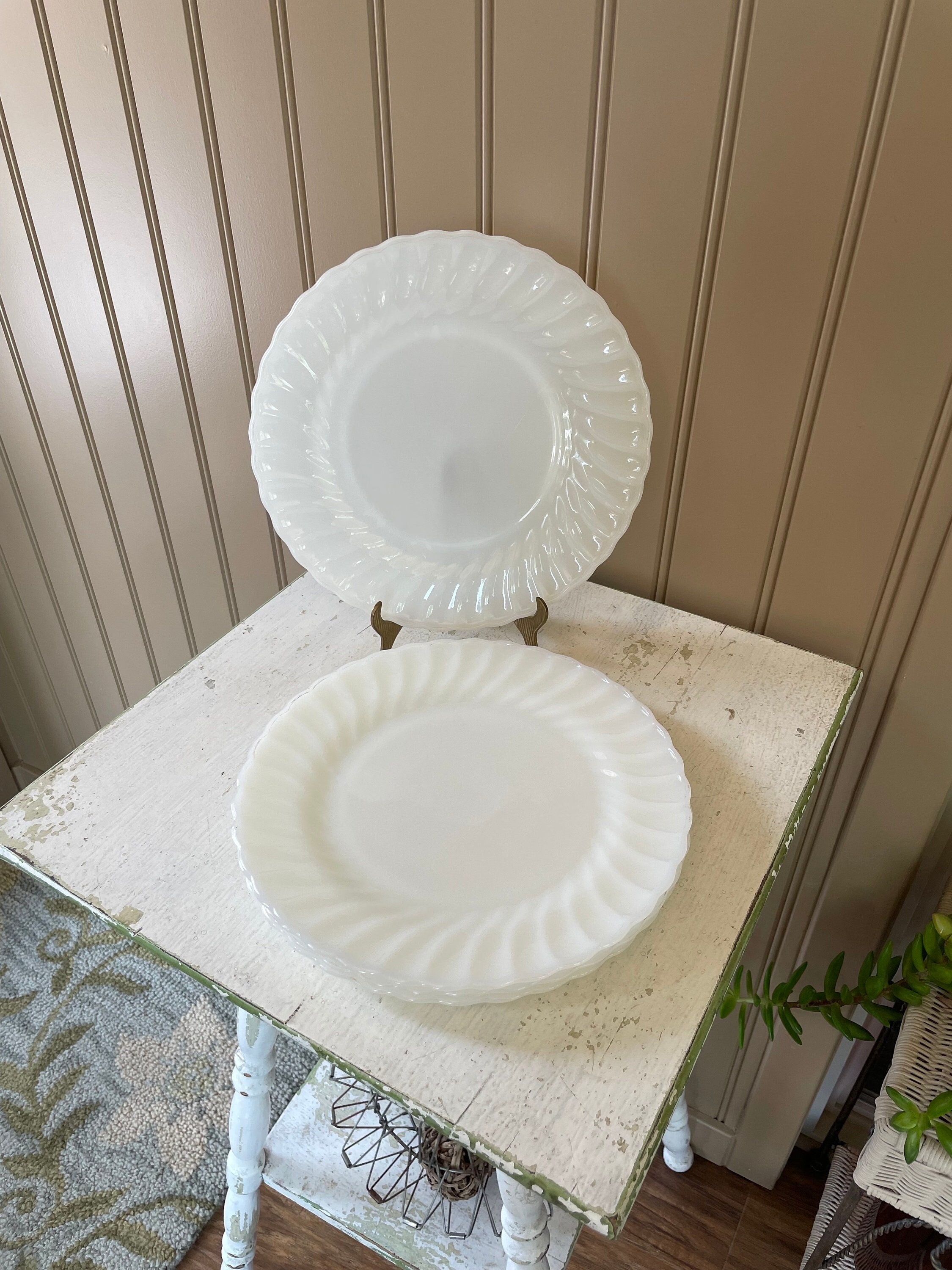 Fire King Swirl Pattern Dinner Plates Set of 4 - Etsy