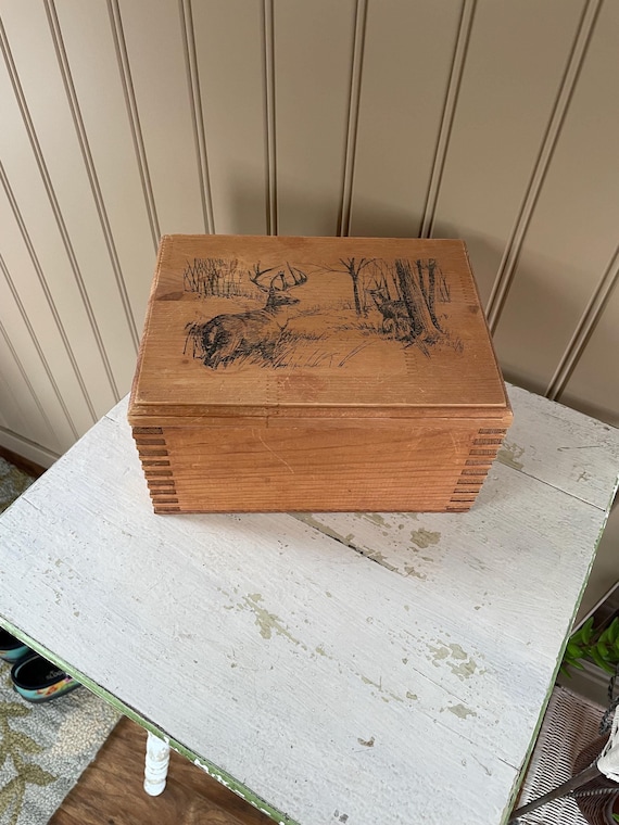 Deer design tongue and groove wooden box with hinged lid Vintage storage box