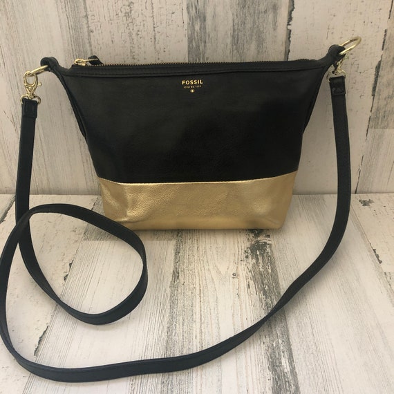 Small Black and Gold Fossil Purse - Etsy