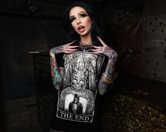 The End Tarot Card T-Shirt, Gothic Style Tee, Trendy Streetwear