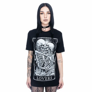 Lovers Tarot Card T-Shirt, Gothic Style Tee, Gemini Aesthetic, Oversized Graphic Tee image 5