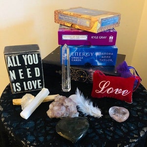 Soulful and Intuitive LOVE reading using Angel Oracle cards