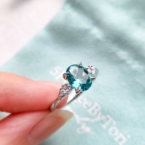 SHINee Ring With Oval Nano Tourmaline Paraiba & CZ Flowers/ Rhodium plated sterling silver