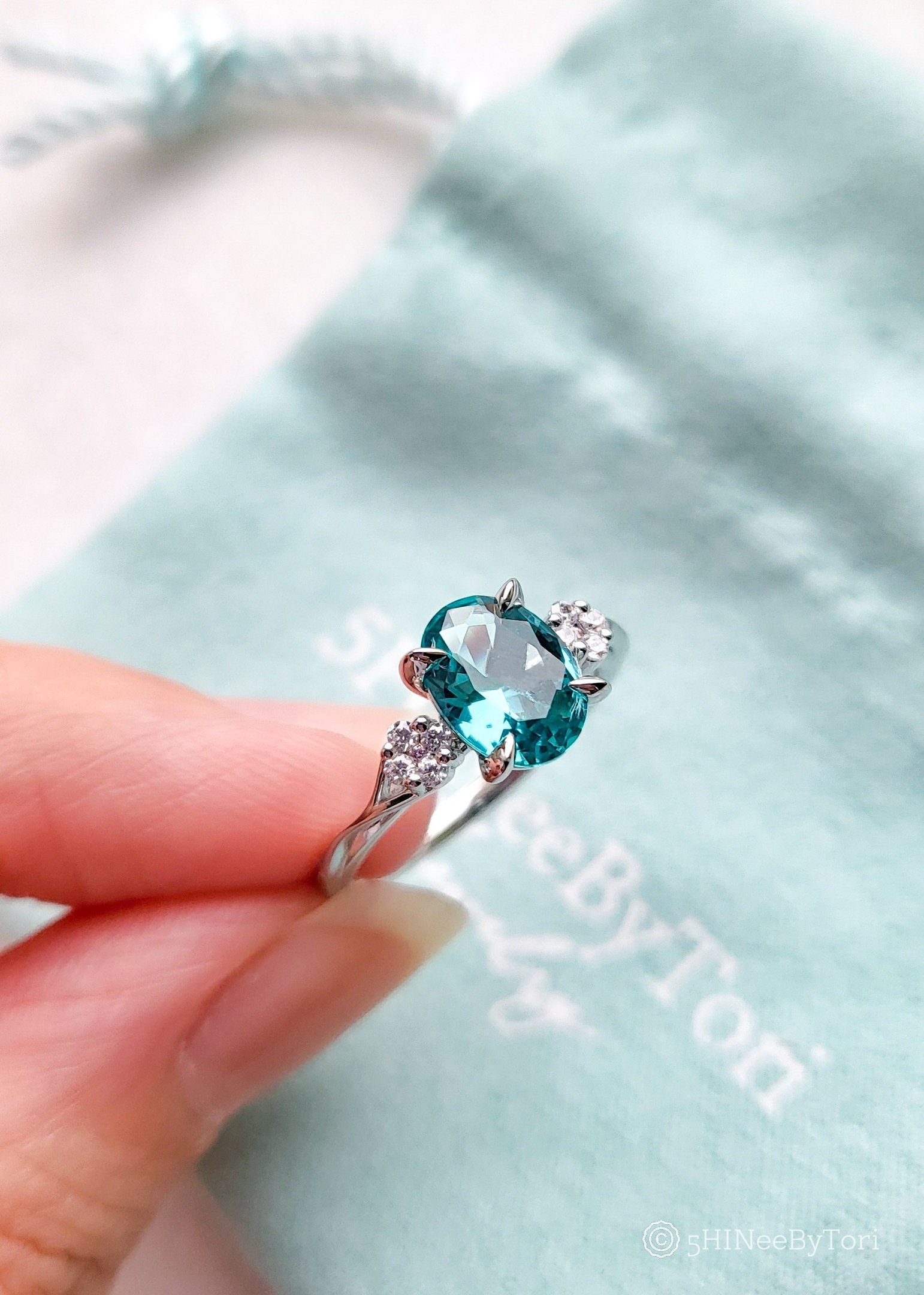 NEW Tiffany co engagement ring in blue box snow globe from Japan