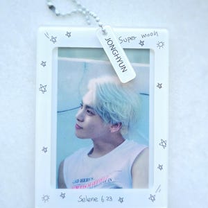SHINee　ジョンヒョン CLEAR FRAME USA Excluded* Shinee Jonghyun Acrylic Photocard Holder | Pc