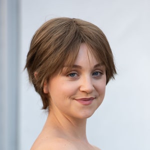 Short Brown Wig Light Brown Pixie Cut Wig Tomboy Hair Style Brunette Wig for Hair Loss Ash Brown Short Wig Gemma