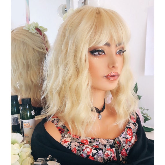 Atomic Blonde Wavy Wig With Bangs Amanda Etsy