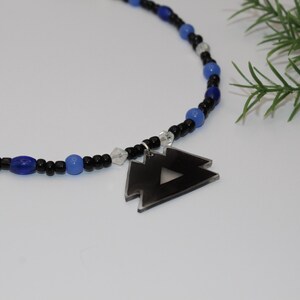 16&quot; Blue Wakaan Shrink Beaded Necklace