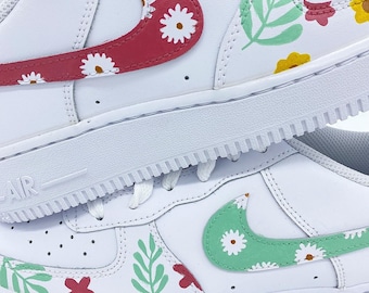 Kundenspezifische handgemalte Blumen Nike Air Force 1