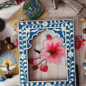 Amalesh Petal Carved Bone Frame main image 1