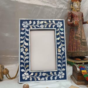 Elegant 8x10 Mother of Pearl Inlay Photo Frame - Handcrafted Mother of Pearl Photo Frame | Photo frame | wall hanging | handmade frame
