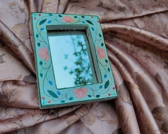 hand painted  frames from heart of Rajasthan . gift your loved ones special gifts handcrafted gift personalized message handwritten notes