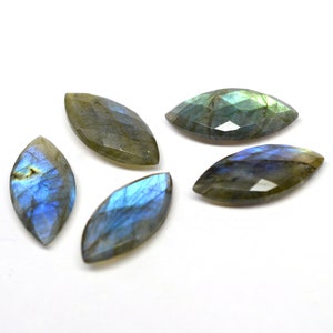 Labradorita natural tallada en forma de marquesa: Briolette con efecto de fuego (5 x 10 mm a 12 x 24 mm)