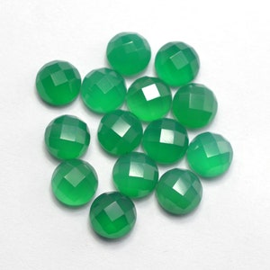 Natural Green Onyx Cabochon: 5-15mm Round Checker Flat Back Gemstone