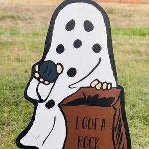 Handmade Peanuts Halloween Yard Art: Great Pumpkin Decor - Etsy