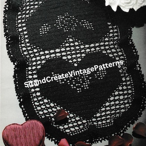 Vintage Crochet Heart and Roses Runner