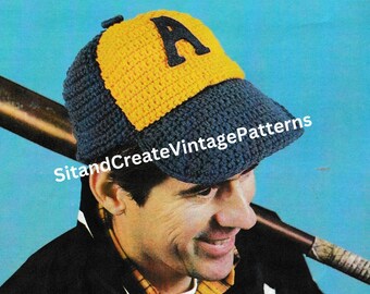 Puede incluir: Gorra de béisbol vintage de ganchillo con corona y visera azul marino, y panel frontal amarillo con una "A" azul marino. La imagen tiene el texto "SitandCreateVintagePatterns".