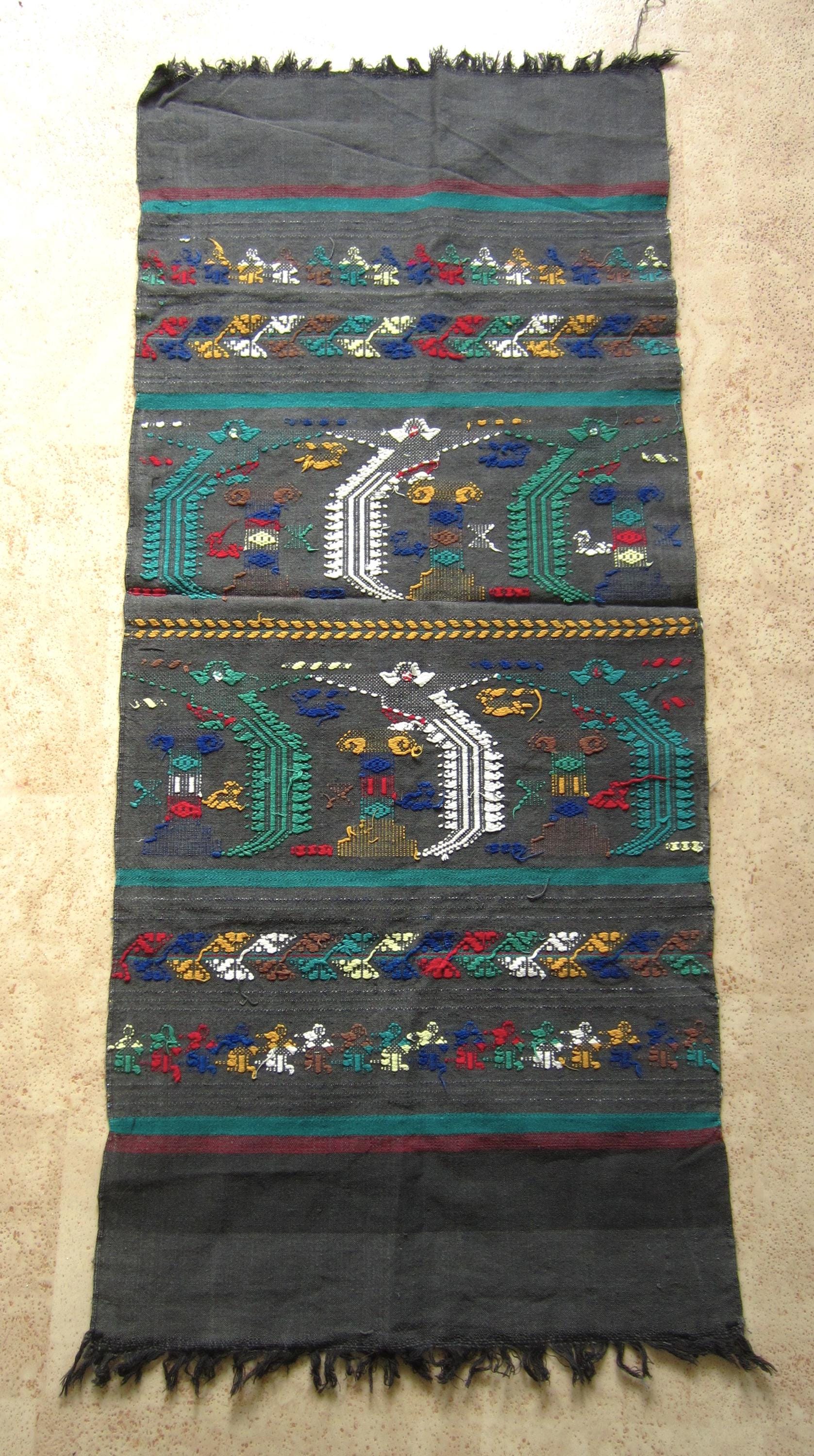 ヴィンテージのグアテマラの大きな壁掛けまたは装飾布、ケツァールの鳥