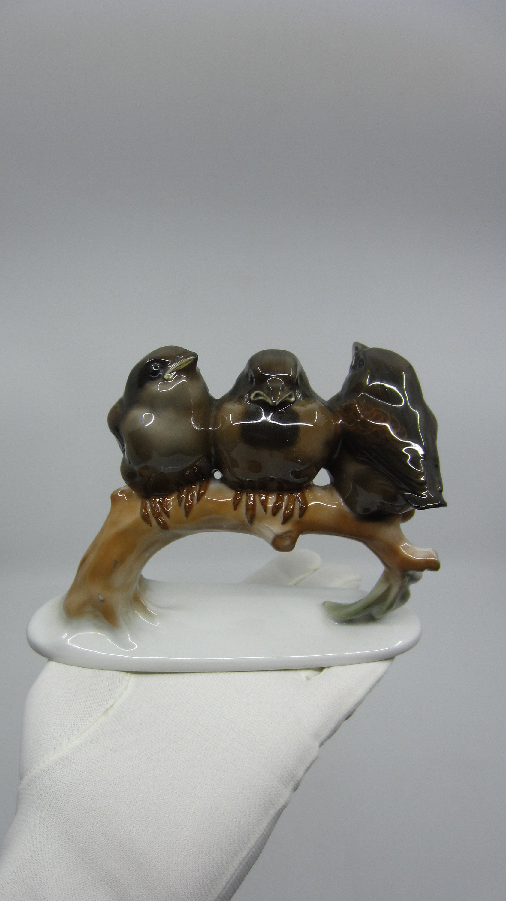 【メーカー直売】の商品をすべて ♥︎】新作 置物 木に止まる鳥 置物